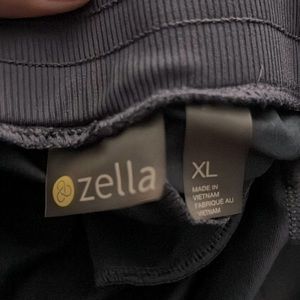 Zella women’s jogger pants. Like new, worn once.